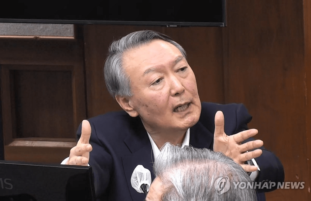 Завтра 16 января решится судьба бывшего президента Кореи Юн Сок Ёля