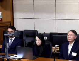 Суд приговорил бывшего президента Кореи к 5 годам лишения свободы