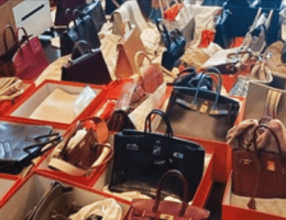Налоговая в Корее сегодня выставила на аукцион 60 сумок Биркин (Hermes Birkin)